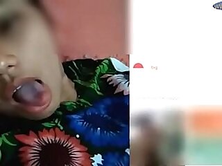 Indonesian Girl Finger Herself And Wanna Show Her Horny Face Webcam Wwcams